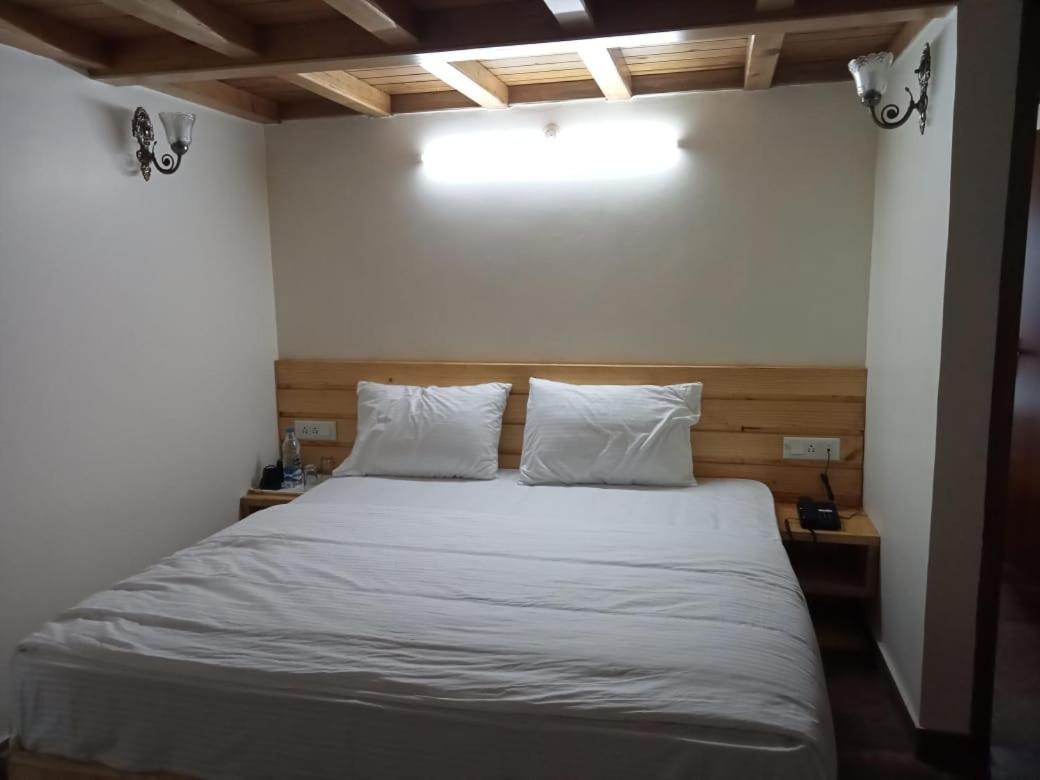 Hotel The Kumaon Retreat Nainital Pokoj fotografie