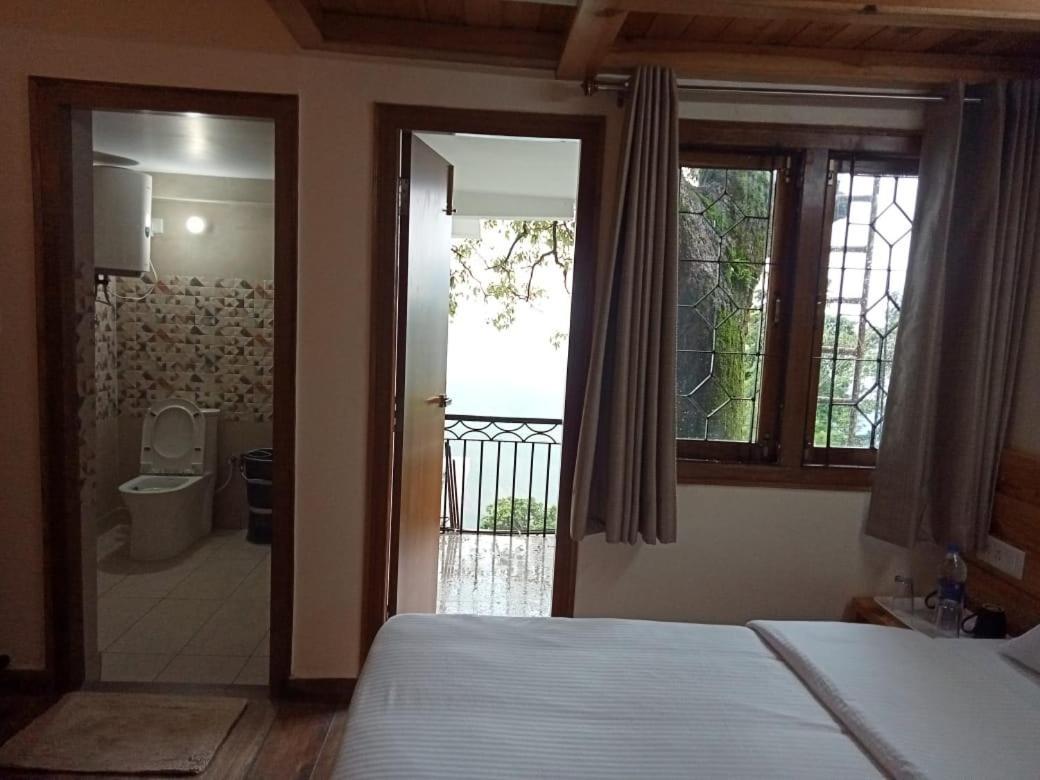 Hotel The Kumaon Retreat Nainital Pokoj fotografie